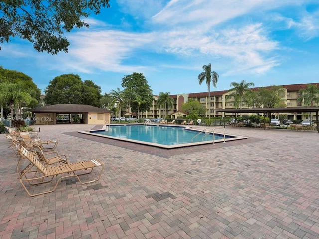 13055 SW 15th Ct # 408S, Pembroke Pines FL 33027