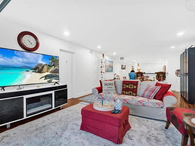 13055 SW 15th Ct # 408S, Pembroke Pines FL 33027