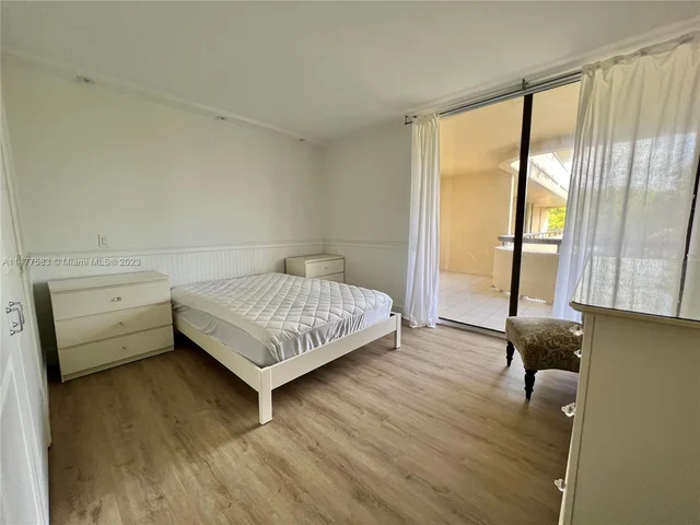 19355 Turnberry Way # 2L, Aventura FL 33180