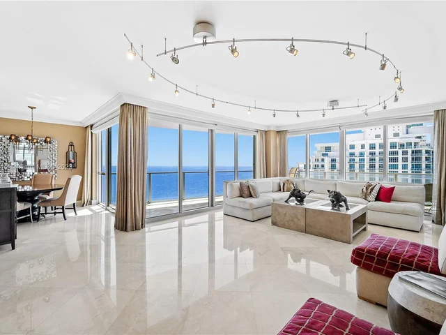 3101 S Ocean Dr # 2702, Hollywood FL 33019