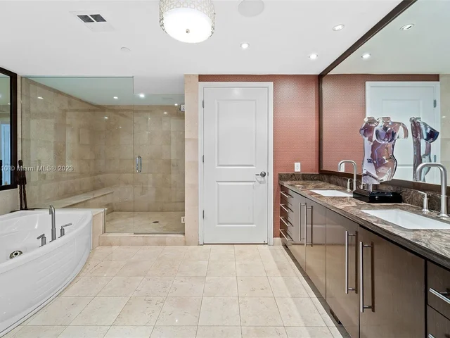 3101 S Ocean Dr # 2702, Hollywood FL 33019