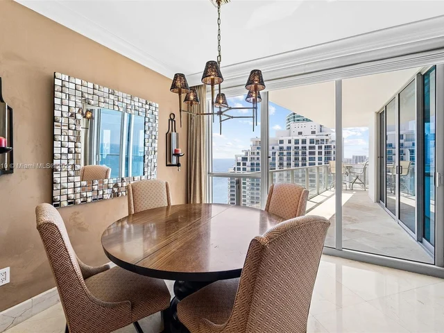 3101 S Ocean Dr # 2702, Hollywood FL 33019