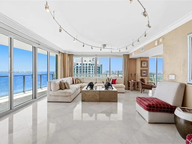 3101 S Ocean Dr # 2702, Hollywood FL 33019
