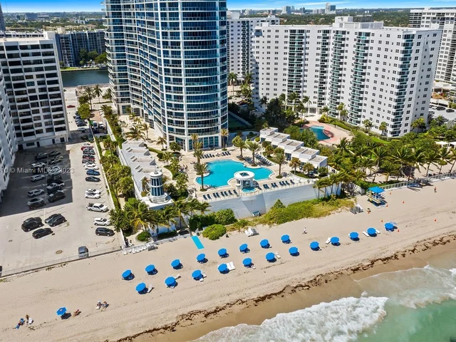 3101 S Ocean Dr # 2702, Hollywood FL 33019