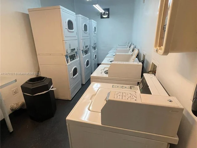 650 NE 64th St # G509, Miami FL 33138