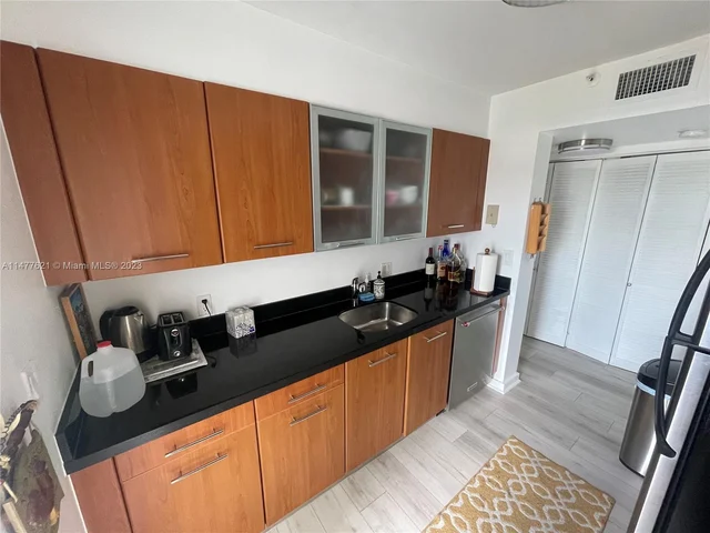 650 NE 64th St # G509, Miami FL 33138