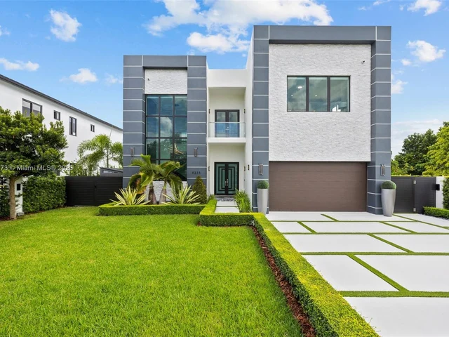 4235 SW 84th Ct, Miami FL 33155