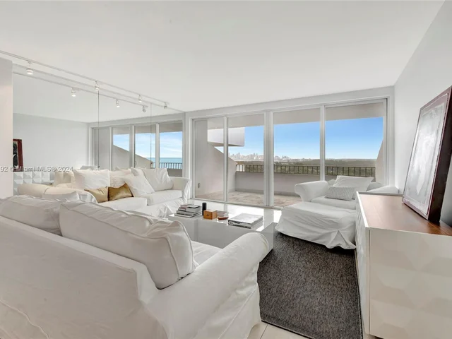 177 Ocean Lane Dr # 1206, Key Biscayne FL 33149