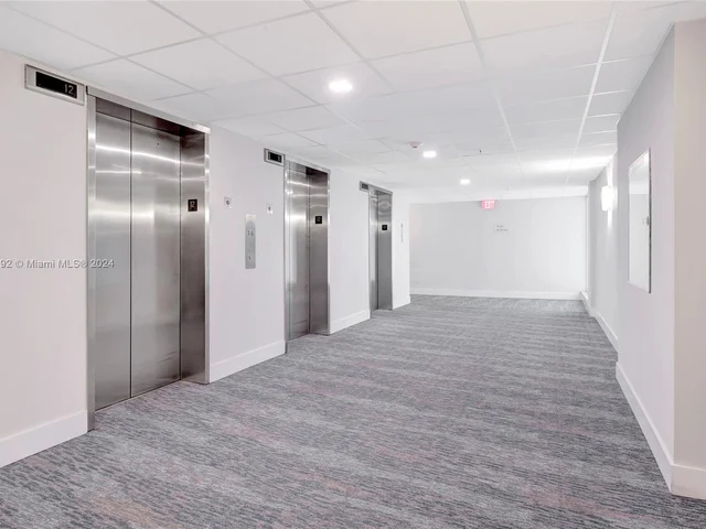 177 Ocean Lane Dr # 1206, Key Biscayne FL 33149