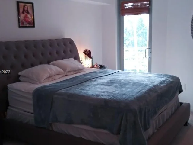 1830 Radius Dr # 320, Hollywood FL 33020