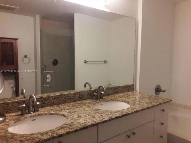 1830 Radius Dr # 320, Hollywood FL 33020