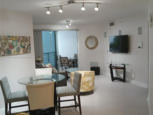 1830 Radius Dr # 320, Hollywood FL 33020