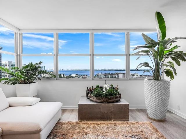 20 Island Ave # 1001, Miami Beach FL 33139