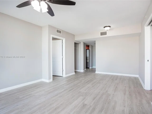 610 W Las Olas Blvd # 1014N, Fort Lauderdale FL 33312