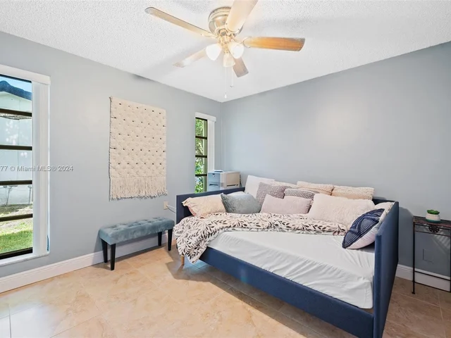 12223 NW 31st Dr, Coral Springs FL 33065