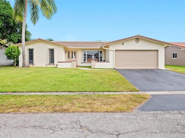 12223 NW 31st Dr, Coral Springs FL 33065