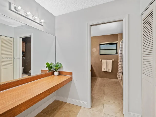 12223 NW 31st Dr, Coral Springs FL 33065