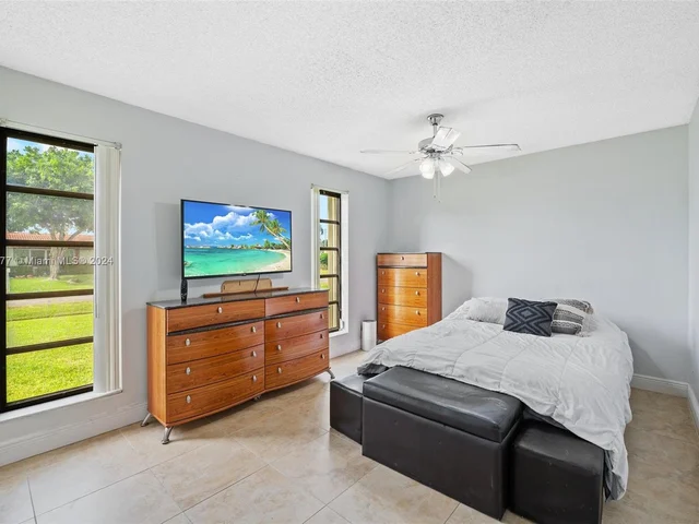 12223 NW 31st Dr, Coral Springs FL 33065