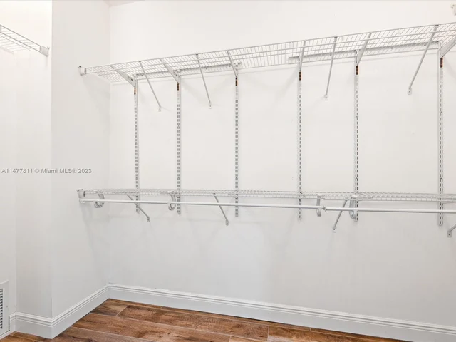 1819 SE 17th St # 1010, Fort Lauderdale FL 33316