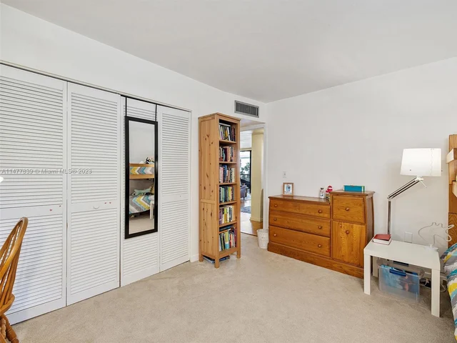 55 Ocean Lane Dr # 3025, Key Biscayne FL 33149