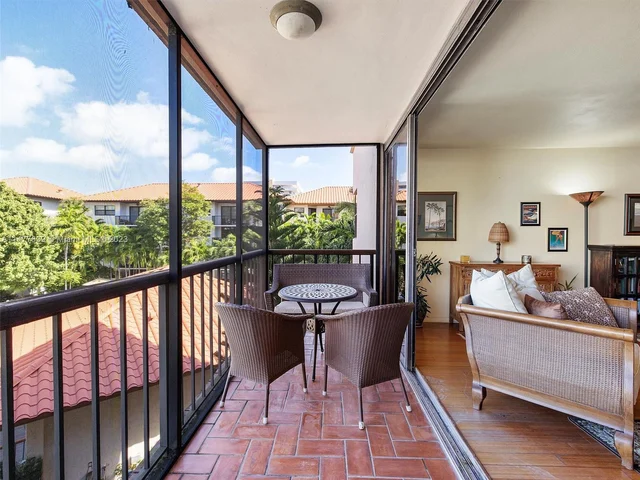 55 Ocean Lane Dr # 3025, Key Biscayne FL 33149