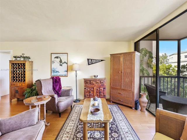 55 Ocean Lane Dr # 3025, Key Biscayne FL 33149