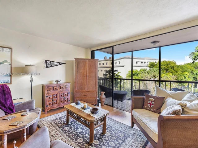 55 Ocean Lane Dr # 3025, Key Biscayne FL 33149