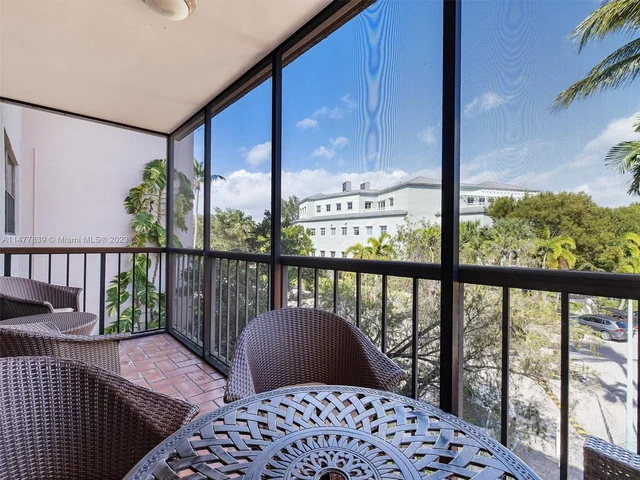 55 Ocean Lane Dr # 3025, Key Biscayne FL 33149