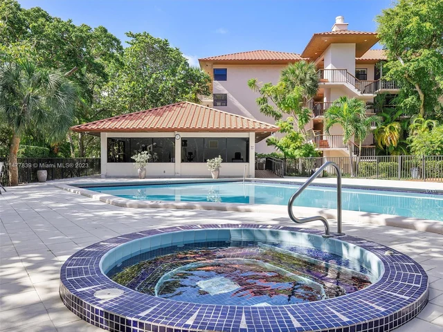 55 Ocean Lane Dr # 3025, Key Biscayne FL 33149