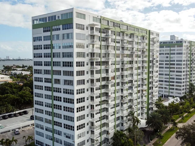 2150 Sans Souci Blvd # B605, North Miami FL 33181
