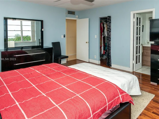 2150 Sans Souci Blvd # B605, North Miami FL 33181