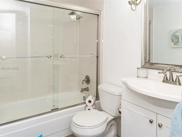 2150 Sans Souci Blvd # B605, North Miami FL 33181