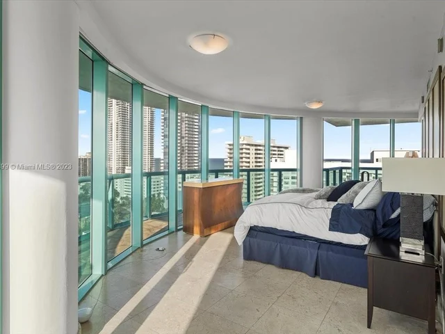 6000 Indian Creek Dr # 19C, Miami Beach FL 33140