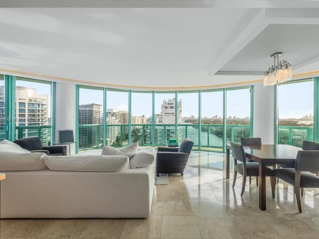 6000 Indian Creek Dr # 19C, Miami Beach FL 33140