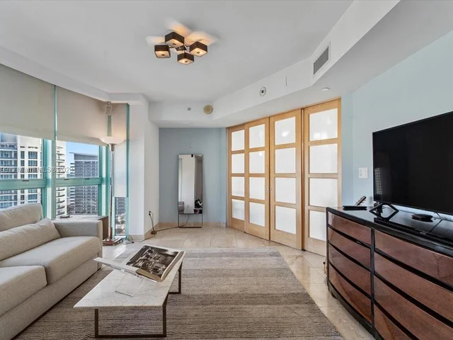 6000 Indian Creek Dr # 19C, Miami Beach FL 33140