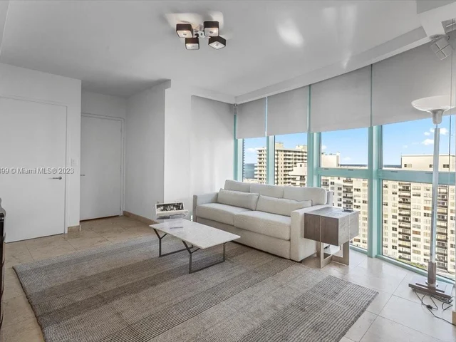 6000 Indian Creek Dr # 19C, Miami Beach FL 33140