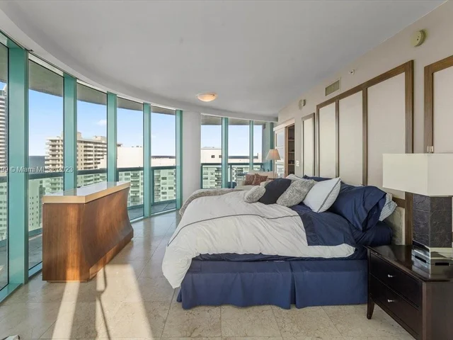 6000 Indian Creek Dr # 19C, Miami Beach FL 33140