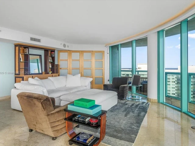 6000 Indian Creek Dr # 19C, Miami Beach FL 33140