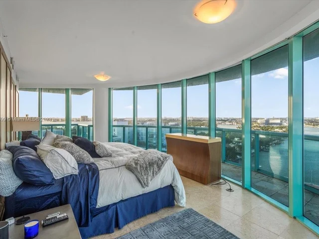 6000 Indian Creek Dr # 19C, Miami Beach FL 33140