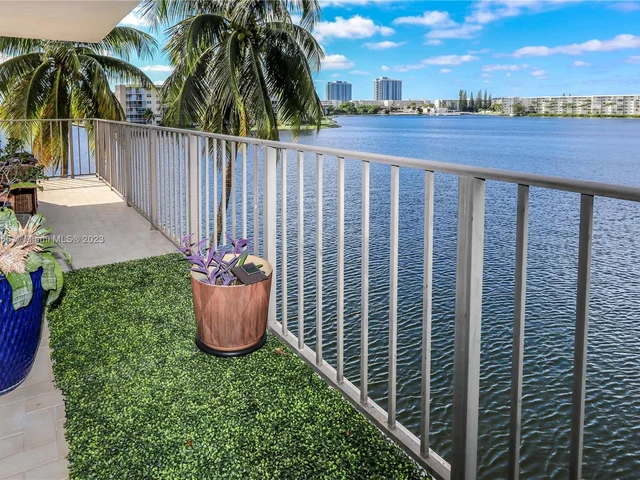 18151 NE 31st Ct # 317, Aventura FL 33160