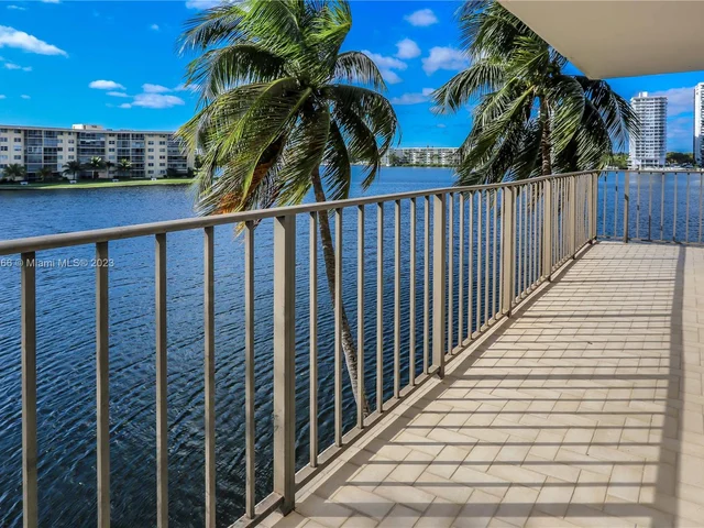 18151 NE 31st Ct # 317, Aventura FL 33160