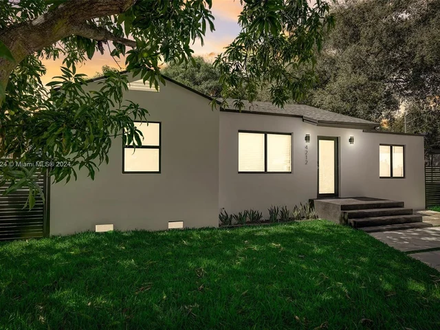 4212 NW 3rd Ave, Miami FL 33127