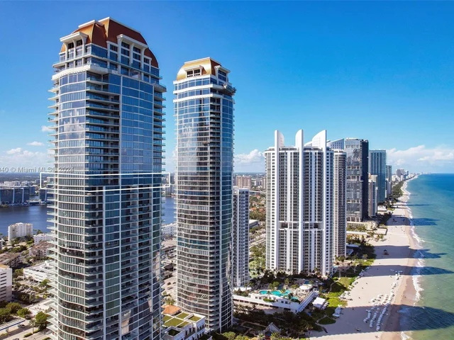 17901 Collins Ave, Sunny Isles Beach FL 33160