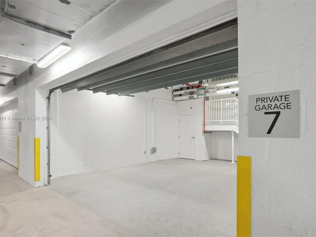 17901 Collins Ave, Sunny Isles Beach FL 33160