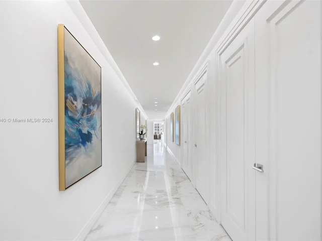 17901 Collins Ave, Sunny Isles Beach FL 33160