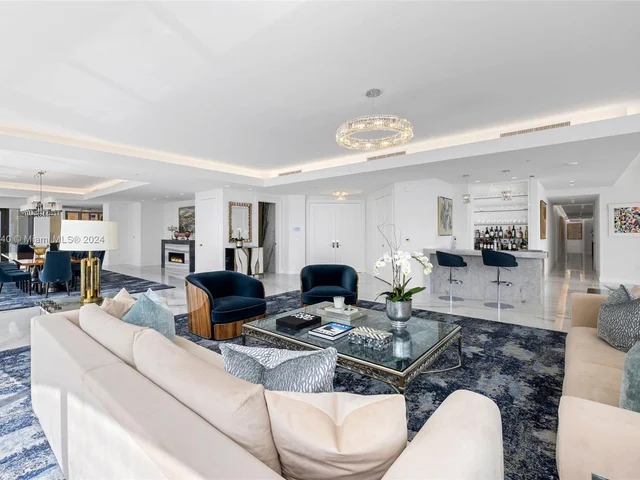 17901 Collins Ave, Sunny Isles Beach FL 33160