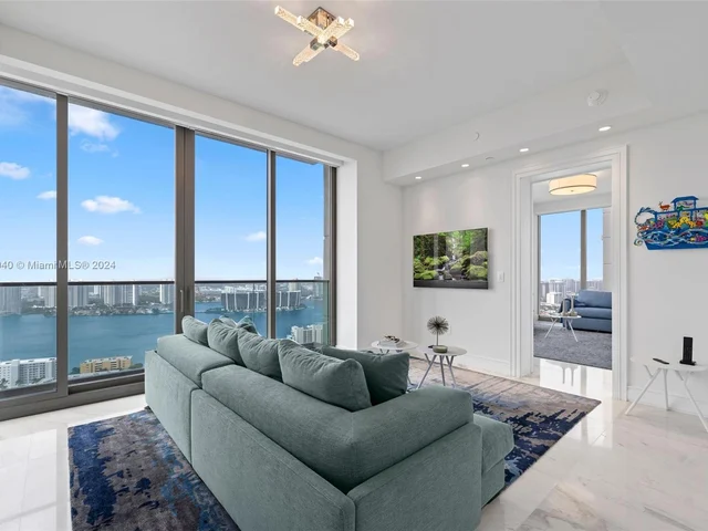 17901 Collins Ave, Sunny Isles Beach FL 33160