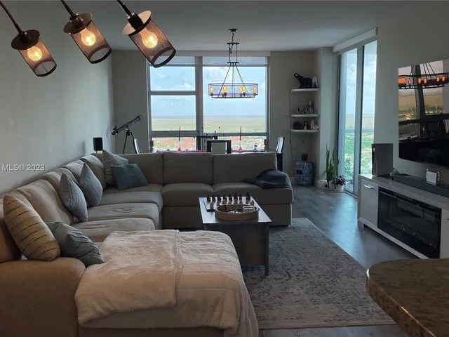 2681 N Flamingo Rd # 2308S, Sunrise FL 33323