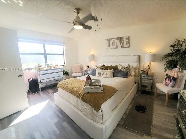 10400 NW 30th Ct # 202, Sunrise FL 33322