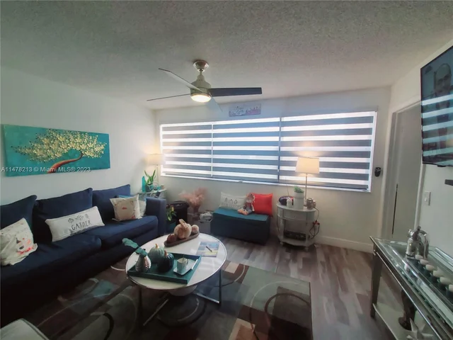 10400 NW 30th Ct # 202, Sunrise FL 33322